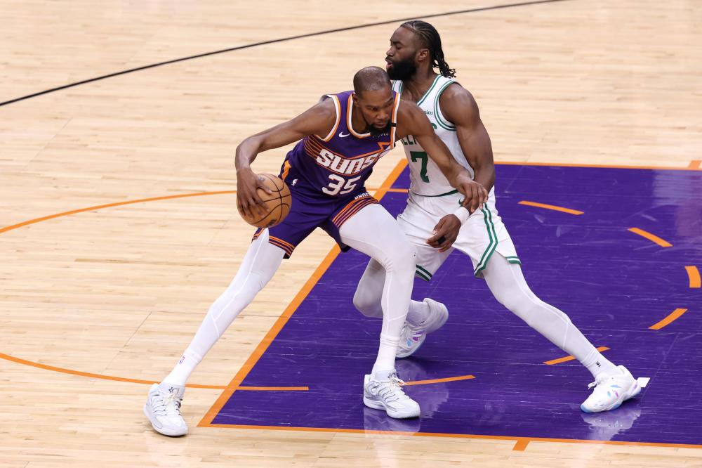 步伐逐渐崭 步伐逐渐崭