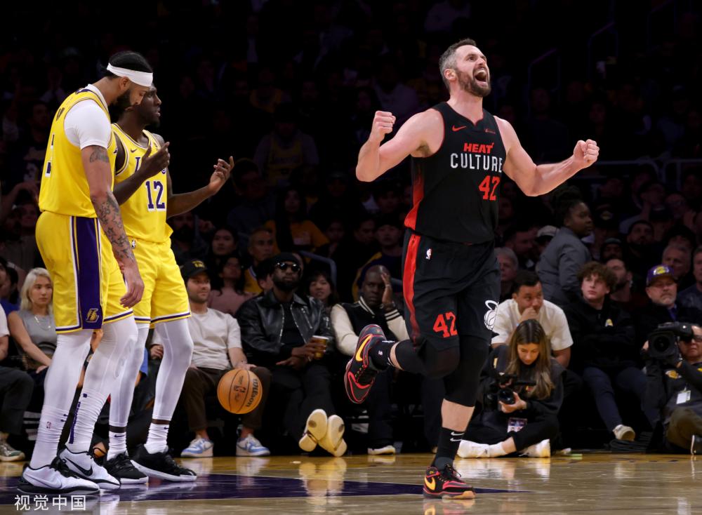 年轻的中场 年轻的中场